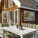 Vakantiehuis Cozy In With Kitchen *