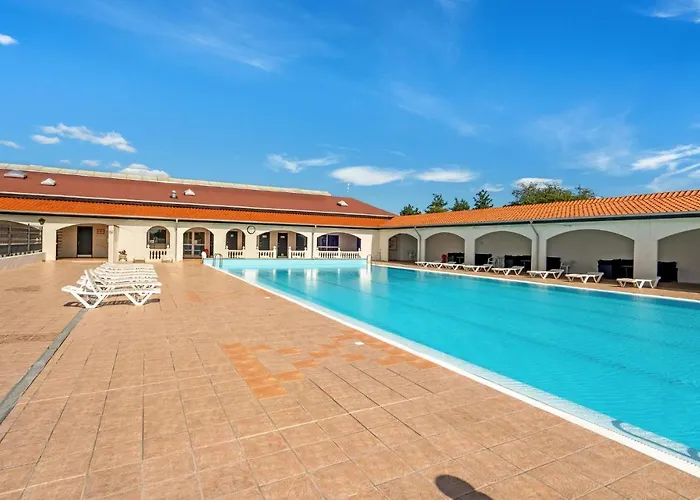 Cozy In With Kitchen *